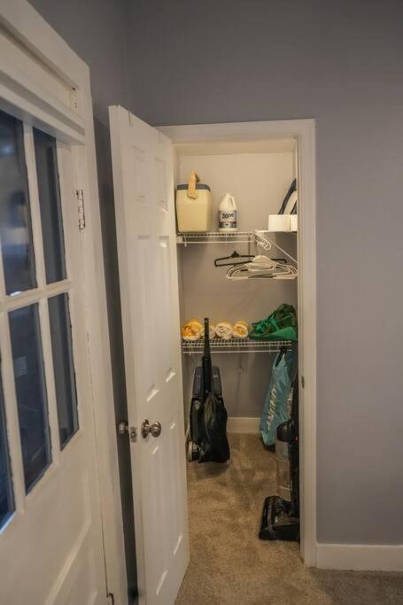 Historic Coastal Haven- Pet Friendly Fast Wi-Fi Norfolk Exterior foto