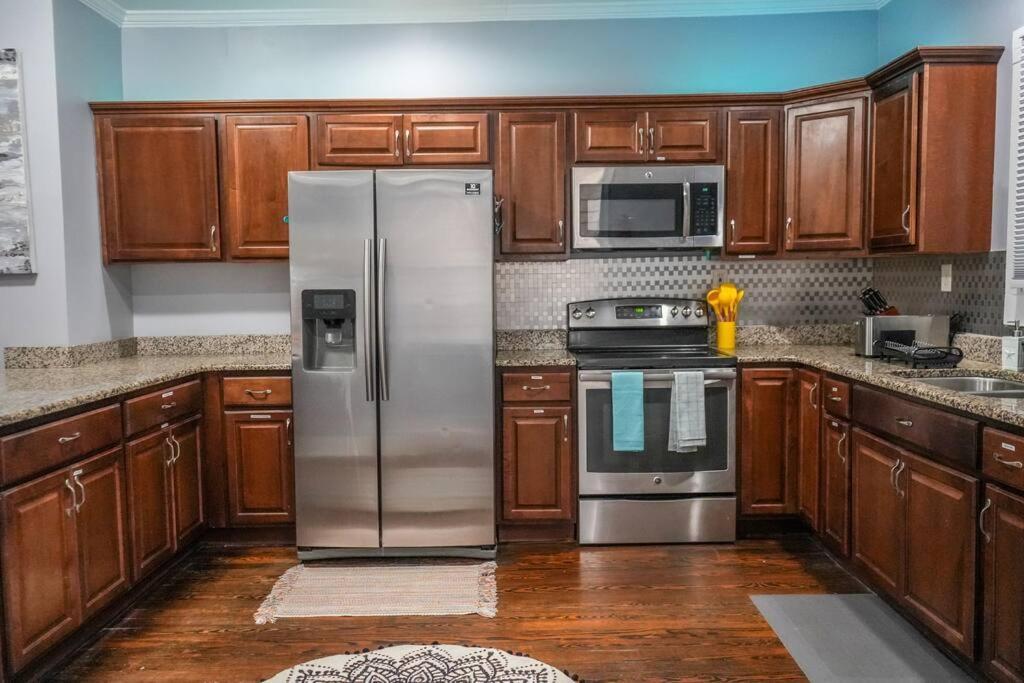 Historic Coastal Haven- Pet Friendly Fast Wi-Fi Norfolk Exterior foto