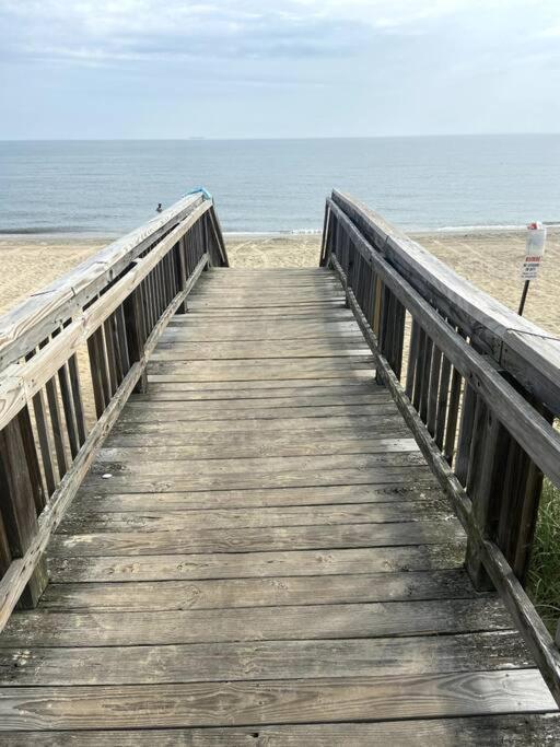 Historic Coastal Haven- Pet Friendly Fast Wi-Fi Norfolk Exterior foto