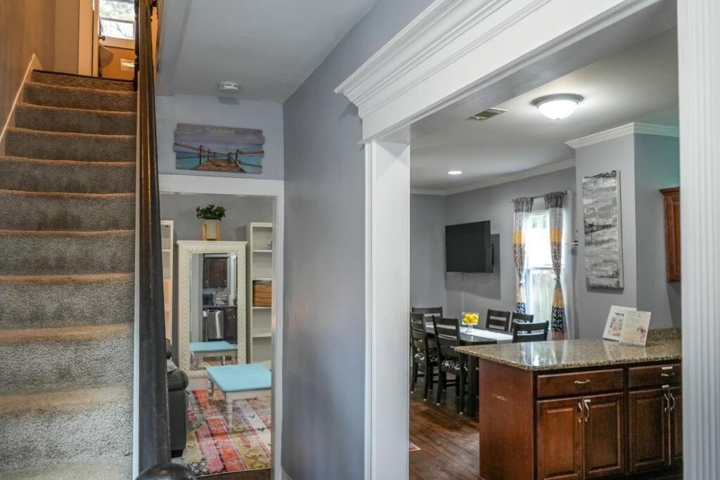 Historic Coastal Haven- Pet Friendly Fast Wi-Fi Norfolk Exterior foto